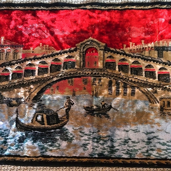 VENICE CANAL SCENE WOVEN RUG/WALL HANGING - Picture 4 of 7